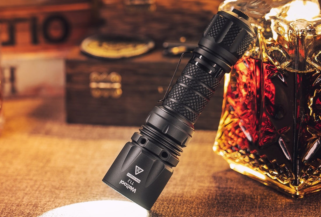 Weltool T12 Nine dragones 2000 lumens tactical flashlight