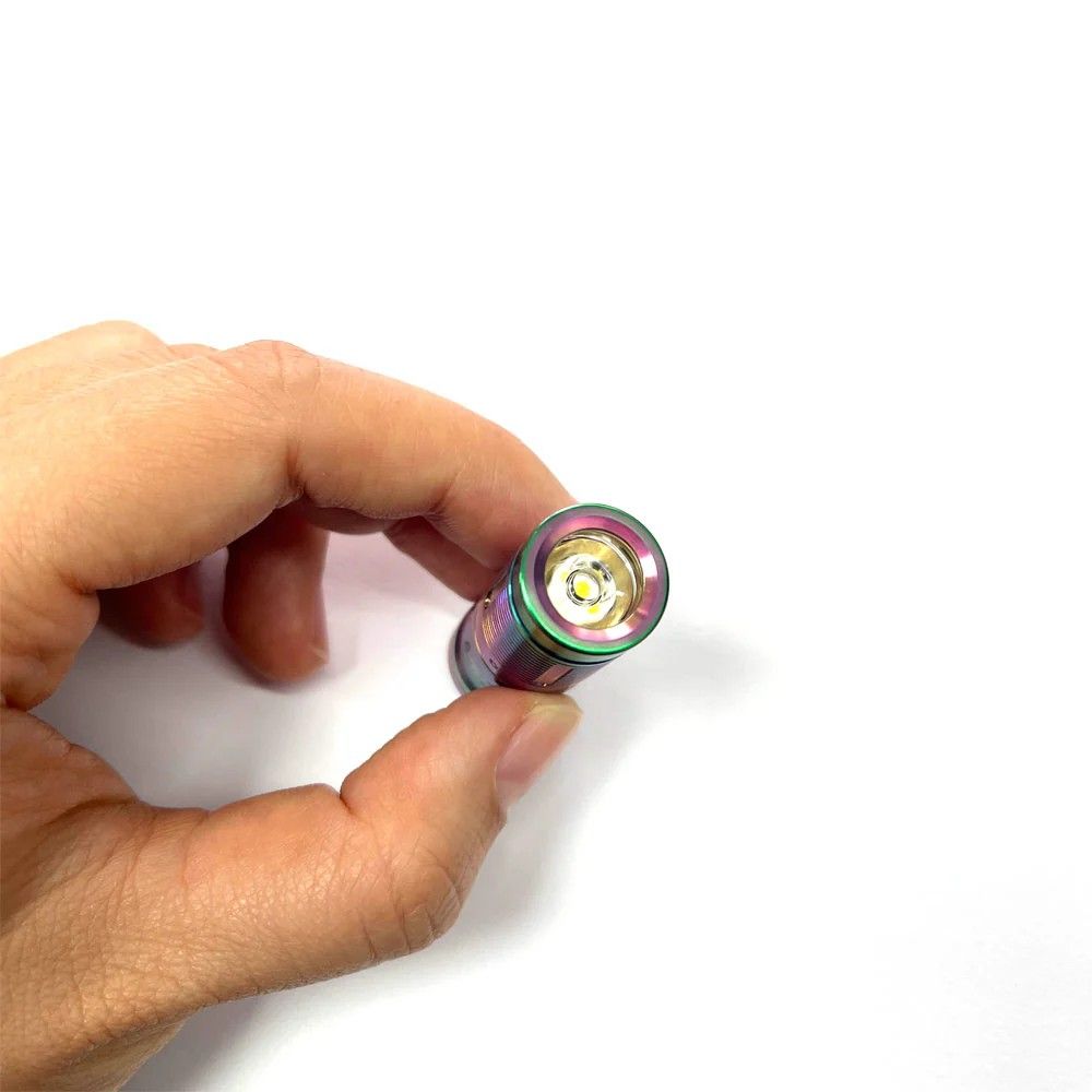 Speras ARC Titanium USB-C-Schlüssel-Taschenlampe