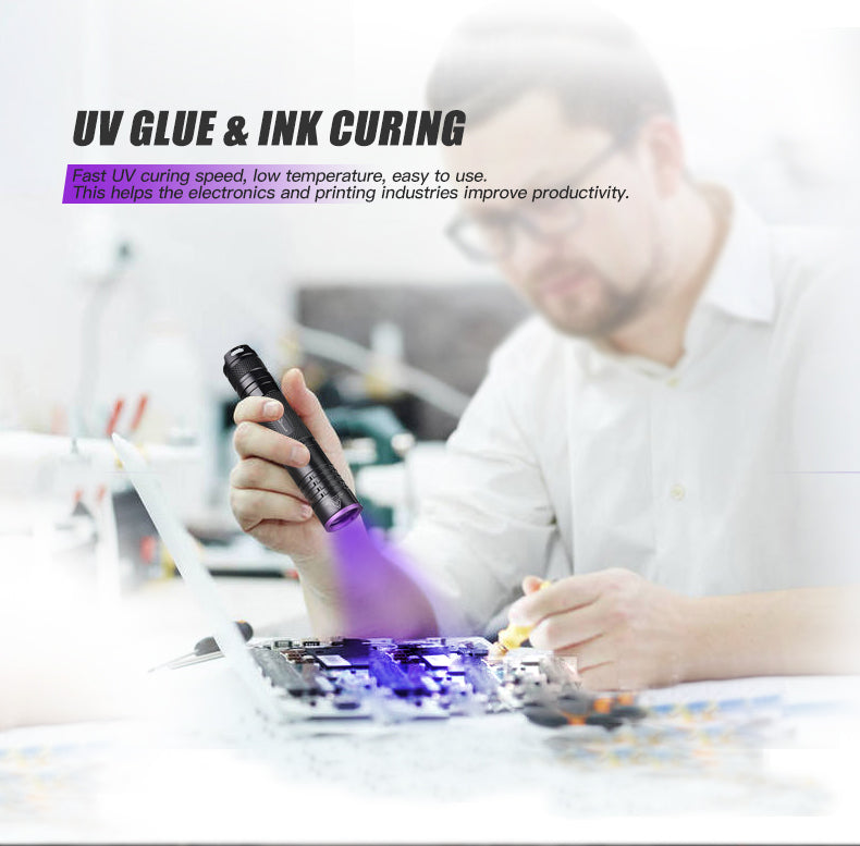 TANK007 K9A5 365 nm Ultraviolett-Taschenlampe mit einfacher Bedienung und genauer