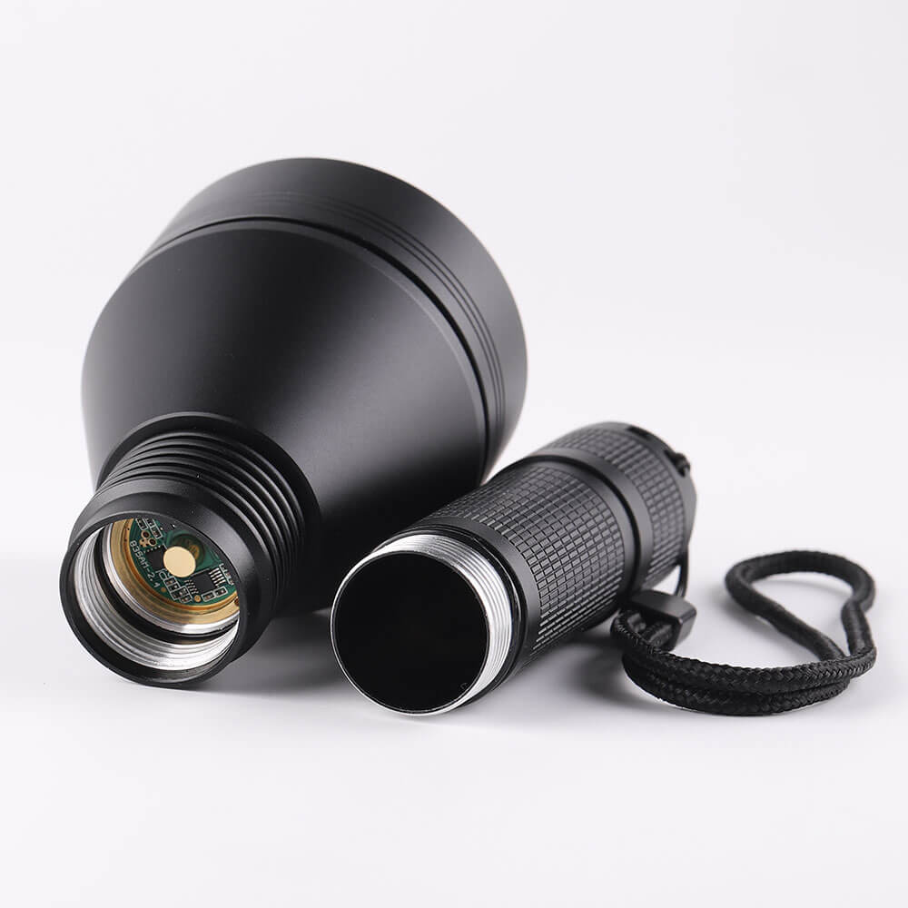 Convoy L21B 719A R9050 Taschenlampe mit großer Reichweite