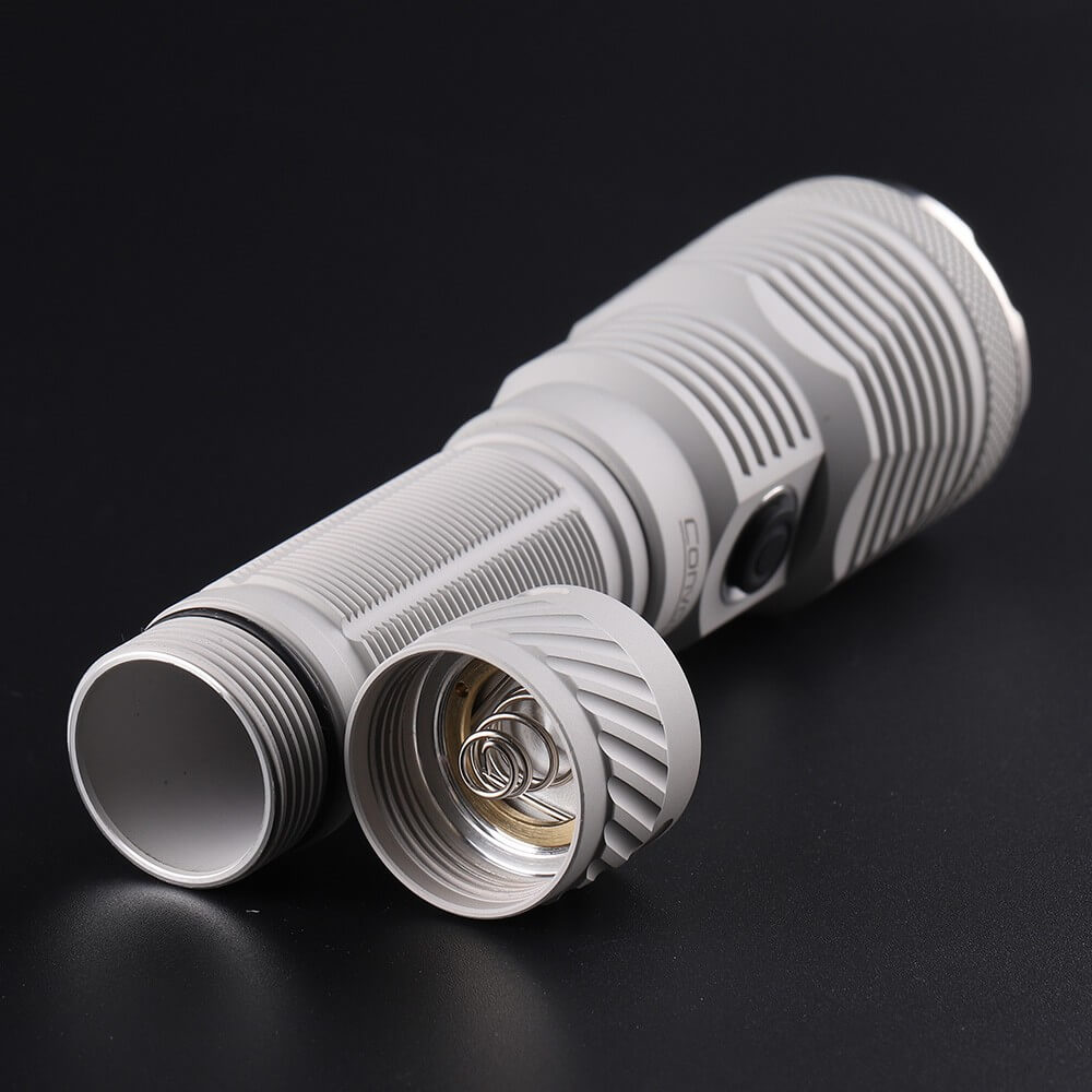 Convoy M21F MAO 21700 Flashlight