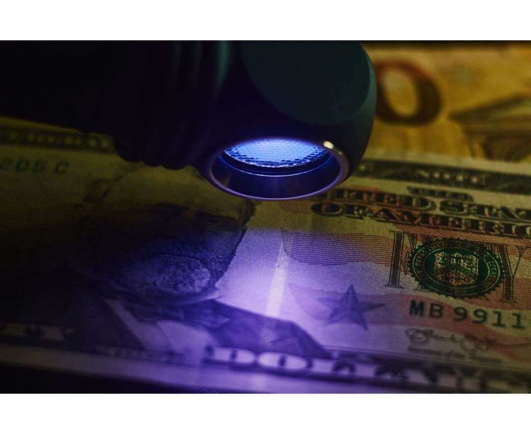 Armytek Wizard C2 WUV Magent USB Headlamp