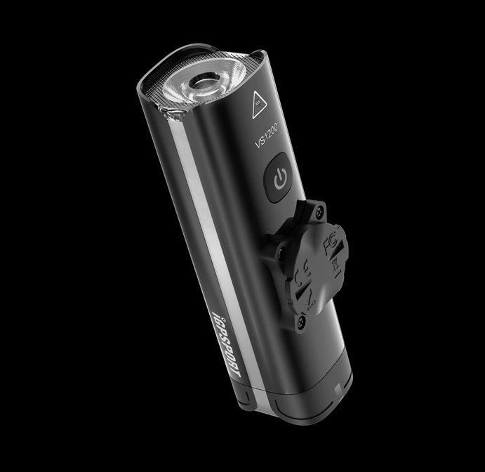 iGPSPORT VS1200 スマートフロントライト iGPSPORT VS1200 Smart Bike Front Light – flashlightgo