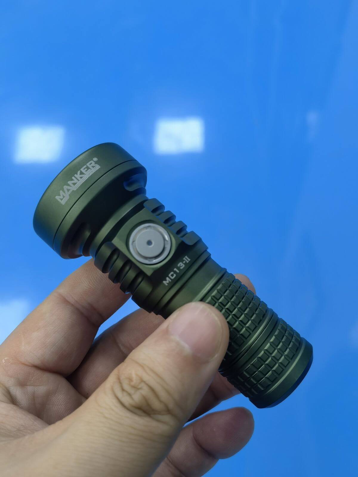 Mankerlight MC13 II 2000 Lumen SFT40 LED-Taschenlampe