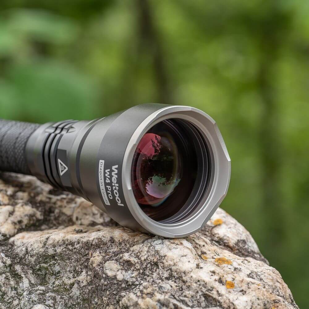 Weltool W4Pro TAC LEP flashlight