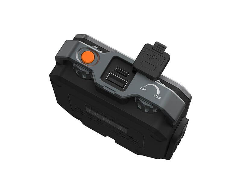 Fenix CL28R Multifunktionale Outdoor-Laterne