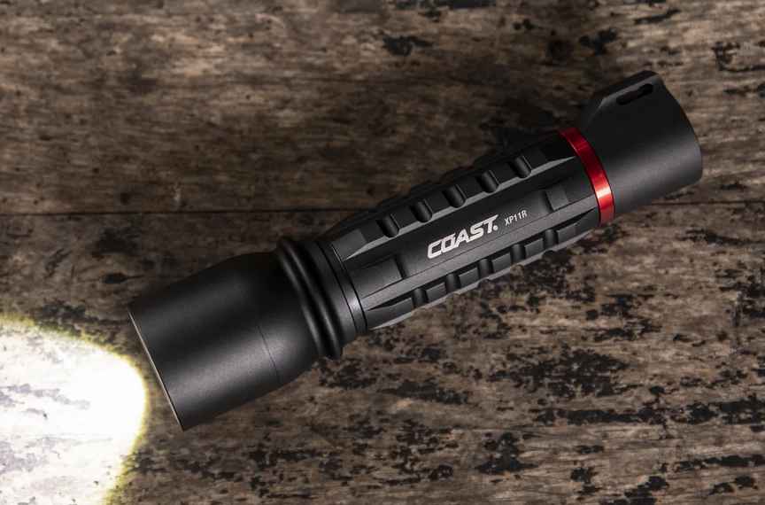 coast polysteel 650r rechargeable flashlight 700 LED Flashlight, 800 Lumens, Durable Stainless-Steel Core, Pure Beam and Twist Focus, Heavy Duty, C.O.B Area Light with Magnetic Tail Cap Tools & Home Improvement reinforced polycarbonate material Coast G56 650 Lumens Focusing