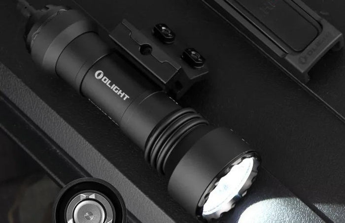 Designed for Long Tube:Olight Announces Javelot Tac Mini Down-Hanging Flashlight