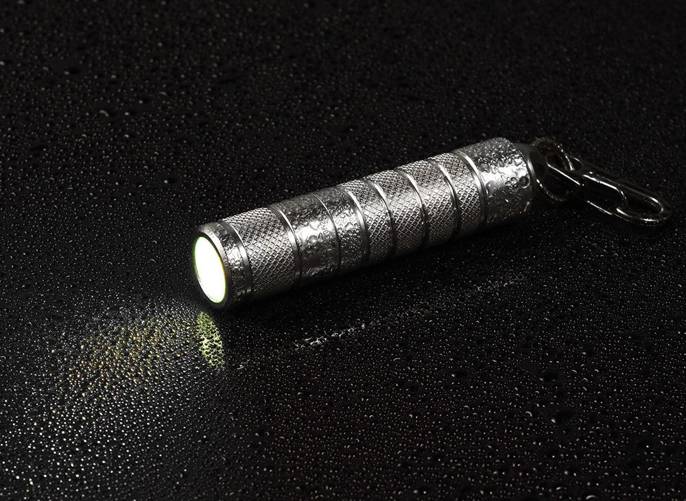 All-new Small Silver Fox 760 lumens compact flashlight from Lumintop