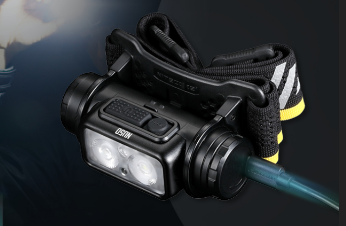 Nitecore NU50 Lightweight and Powerful 1400 lumens Headlamp