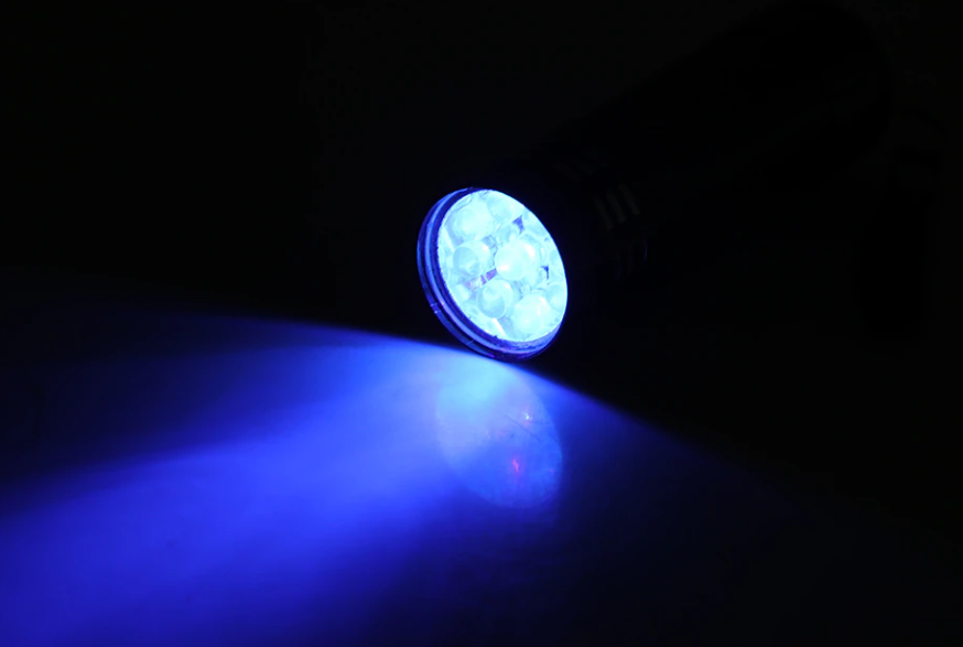 The 8 Best EDC UV Flashlights