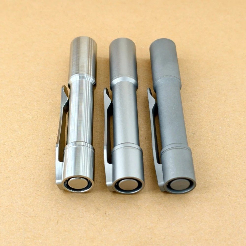 Reylight Pineapple mini MK3-Ti Smooth EDC Flashlight