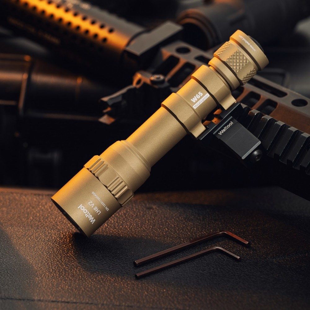Weltool W65B V2 Rifle Rail Mounting Light