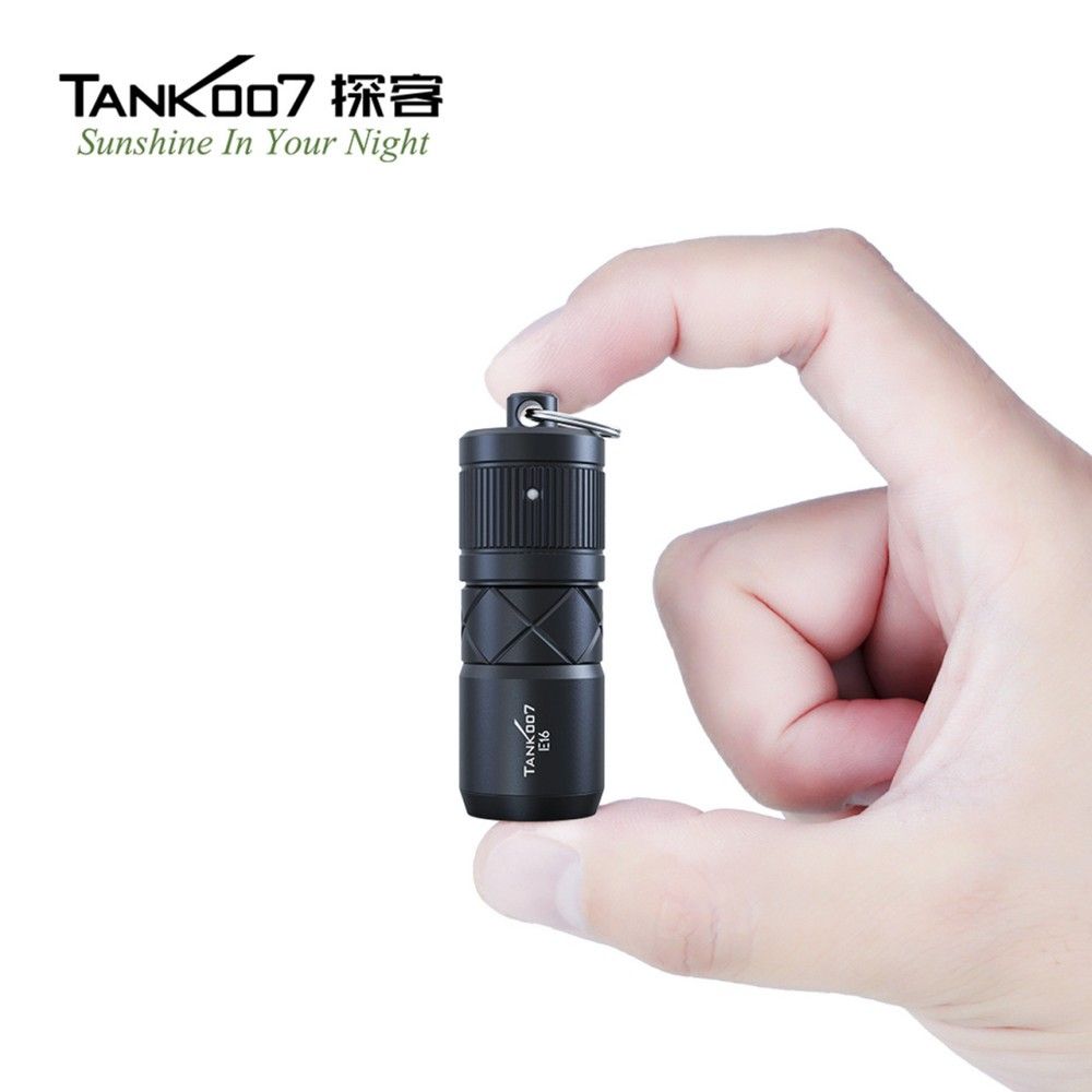 Tank007 E16 MINI Zoomable Keychain Flashlight