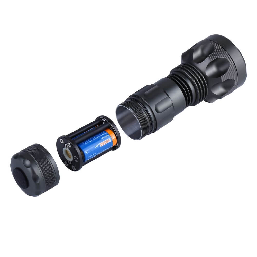 Jetbeam M30 3000 Lumens Ultra Long Range LED Flashlight