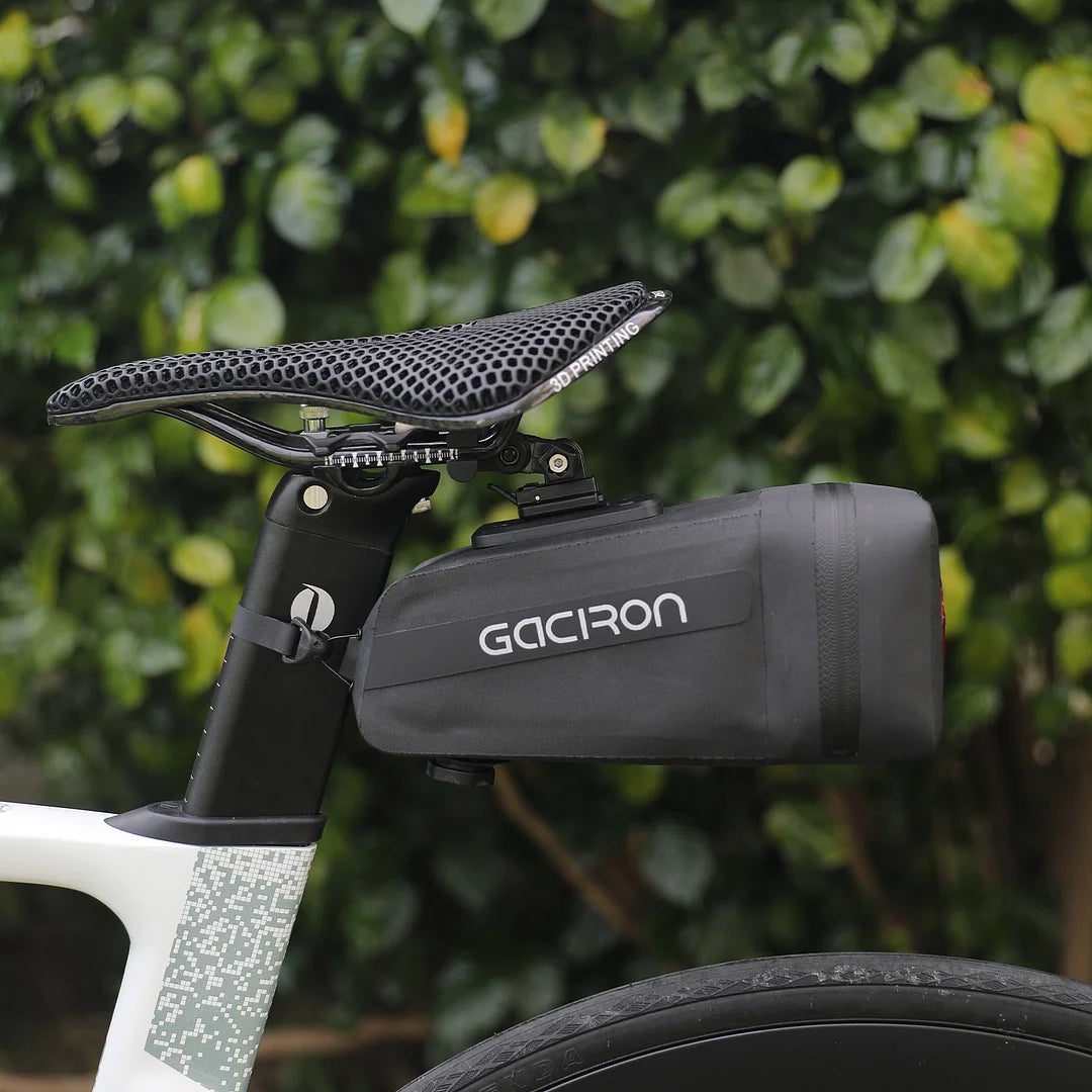 Gaciron BIRD NEST-100/200 Saddle bags and smart taillights