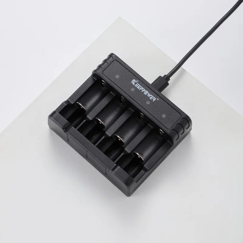 Keeppower RCR4 Li-ion rechargeable battery charger