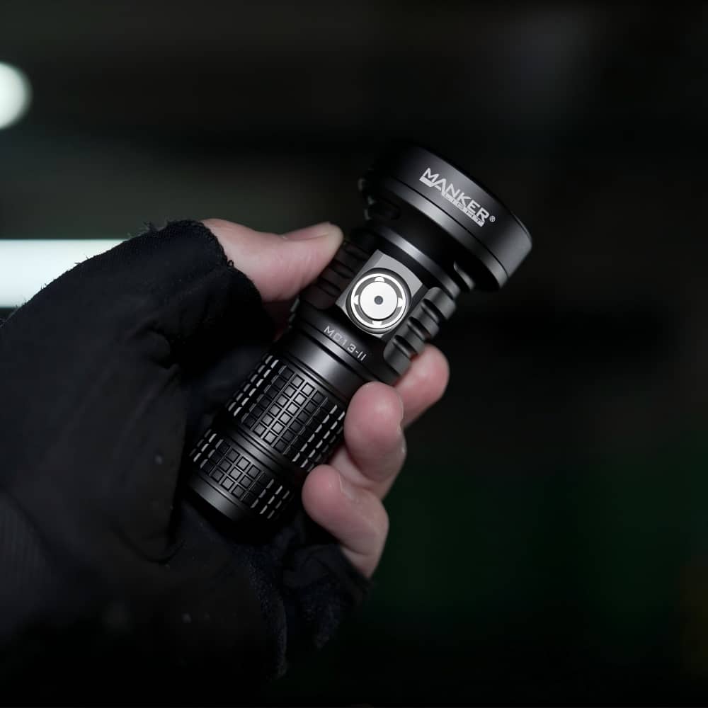 Mankerlight MC13 II 2000 Lumen SFT40 LED Flashlight