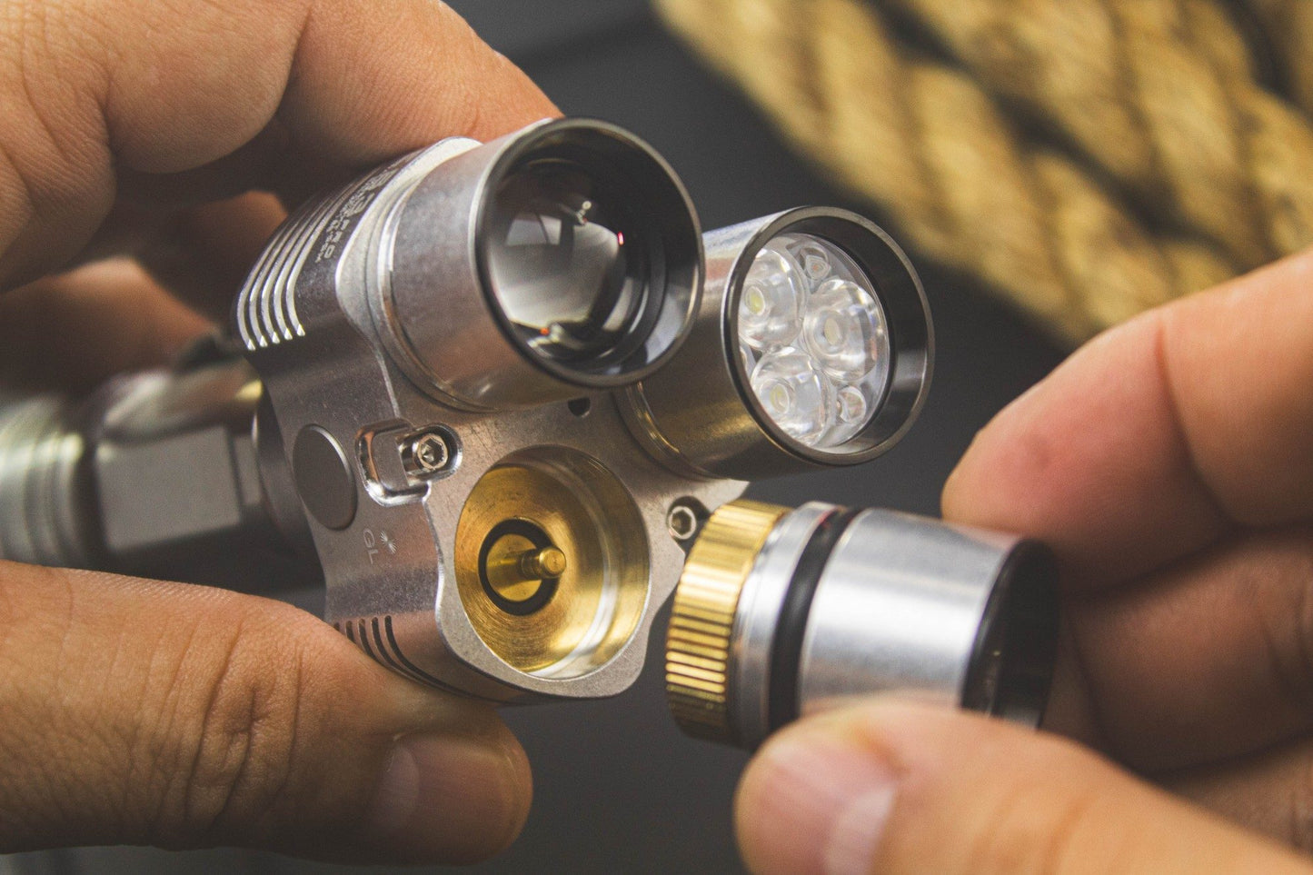 Niwalker ES3 Pro 2.0 Mehrzweck-Taschenlampe
