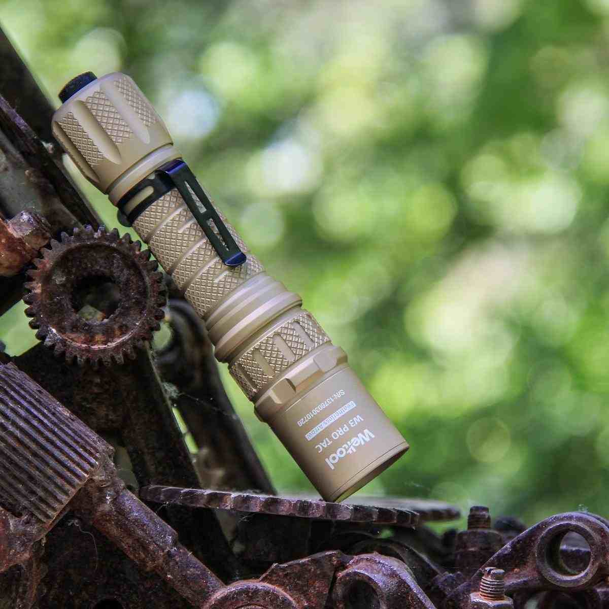 Weltool W3Pro TAC 930 Lumens LEP tactical flashlight