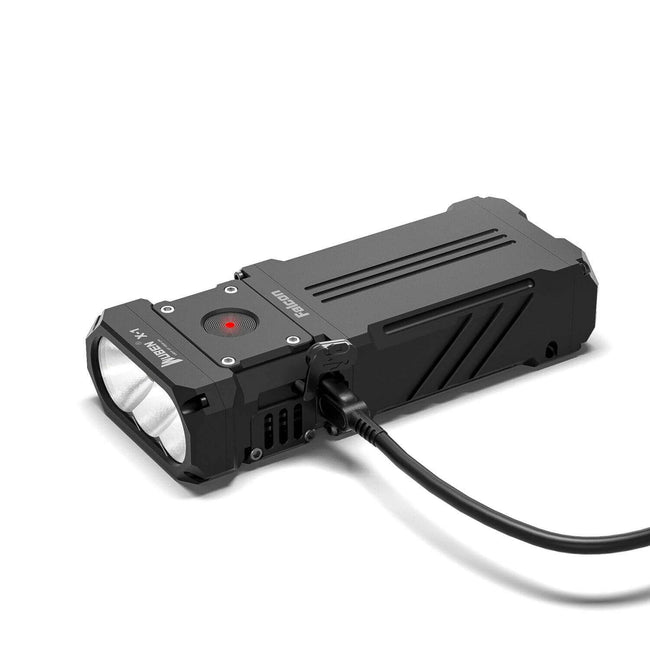 WUBEN E6 - Mini Torcia a LED EDC Tactical da 900 lumen, Ricarica Della  Batteria di tipo C, Impermeabile IP68, Lunga Durata, 410 m, Per caccia,  Attività all'aperto, Escursioni, Emergenze : 