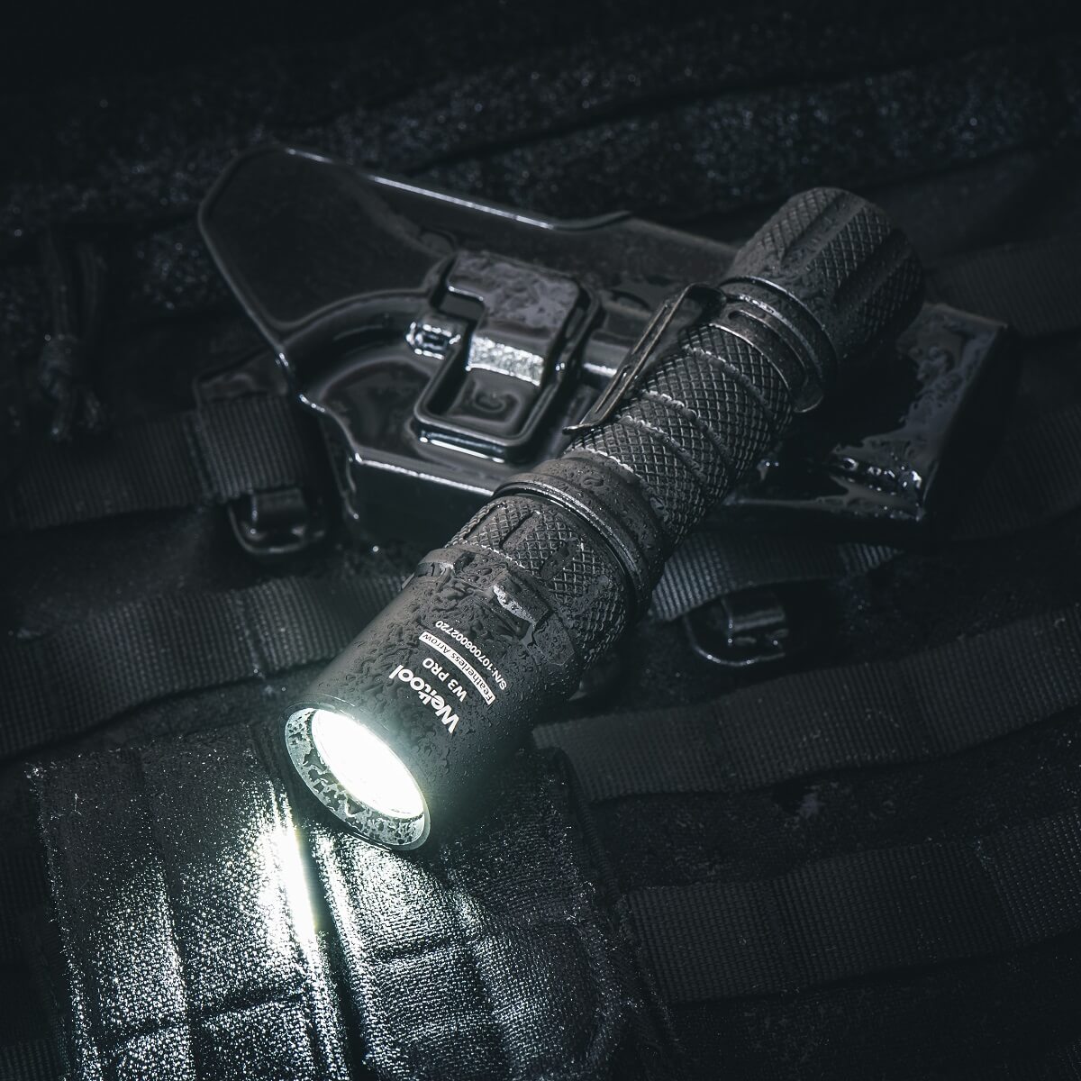 Weltool W3Pro TAC 930 Lumens LEP tactical flashlight